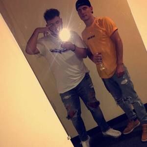 Meet your Posher, Dominick